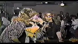 Enuff Z'nuff - Catholic Girls - First Live Performance