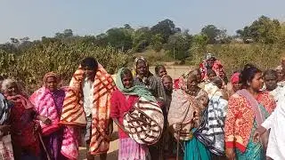 लंडूप पंचायत में मुखिया जी के द्वारा Landup  पंचायत के आंगन में कम्बल वितरण कार्यक्रम किया गया है।