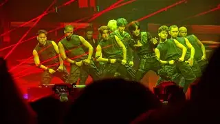 251002 TXT ACT: TOMORROW 'Upside Down Kiss' @ Prudential Center in New Jersey