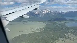 The most beautiful airport landing in the US - Jackson Hole, WY