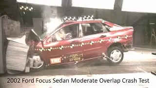 2000-2007 Ford Focus Sedan Moderate Overlap Crash Test (40% / 64 Km/h)