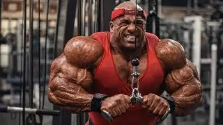 DENNIS JAMES WAS NEVER HUMAN &mdash; THIS MONSTER PHYSIQUE TERRIFIED AN ERA OF BODYBUILDING