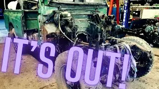 Removing Bob's Engine | Ex-British Army Series 3 Land Rover with Mad Ford Engineering - Part 11