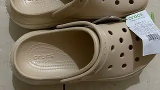unboxing crocs mega crush clog