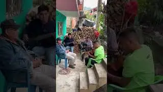 “Otomí” (Ñuhu)Pedro ‘nē Xuua Pedro y Juan Tzicatlan Texcatepec Veracruz 