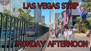 A Busy Monday Afternoon on the Las Vegas Strip November 2025 #lasvegas #vegas #lasvegasvlog