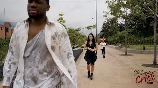 Ella se creía la mujer más irresistible hasta que se encontró con este mendigo y miren que pasó.