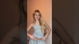 Sina Deinert ao som de 