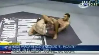 Hugo Prada logra una victoria hist&oacute;rica para las MMA colombianas (FOX)