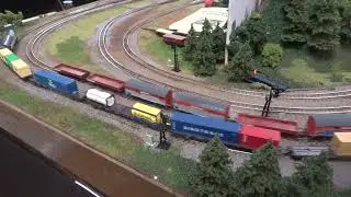 Kendal Model Railway Exhibition: (TAPTON JUNCTION Z Gauge Layout) The