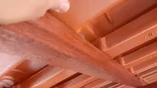 Rede Eletrica em madeira.