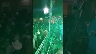 Mis Borracheras - Hernán d León con la  Legendaria banda Campesina