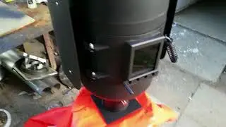 Самая продаваемая дровяная печь из переработанного пропанового баллона
