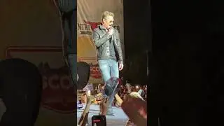 Eric Church Brings Little Girl On Stage .Country Thunder Wi