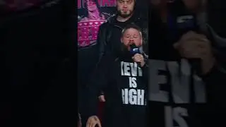 Kevin Owens Comes Out Through The Crowd!! #wwe #kevinowens #codyrhodes