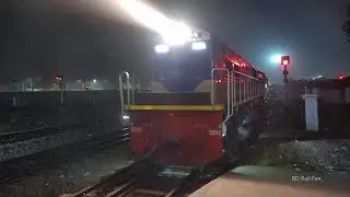 Lalmoni Express + Benapole Exporess || Bangladesh Railways Metre Gauge & Broad Gauge Train