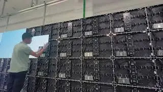 Cableless small pixel pitch led display 