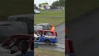 RELIANT ROBIN SMASH UP