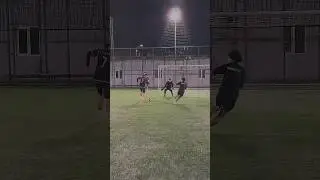 his bribble like messi and his skill like  ronaldo🥶🗿🥵#slix7#fyp#football#short