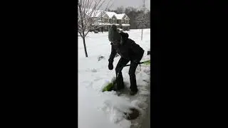 Chiropractor shows how to shovel snow without hurting your back (Chapel Hill Chiropractor)