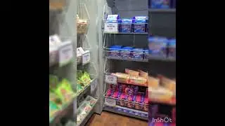 Cadbury's outlet, Junction 32