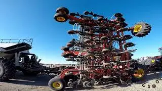 John Deere 1870 Air Seeder with C850 vs Bourgault 3320 Drill and 7950 Air Seeder Cart