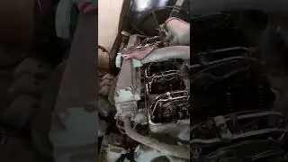 Agus valve mitshubisi S16 A 700 kva oleh team MT Diesel