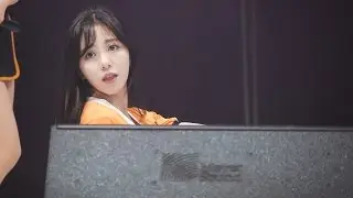 151103 아주대 통통콘서트 AOA 민아 짧은치마