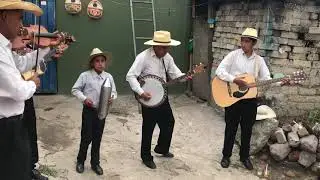 Popurrí - Los Rayitos del Sol