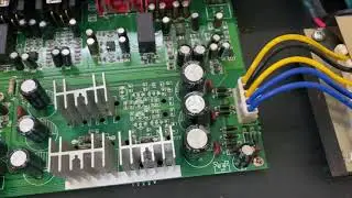 Vang số LSP K-200 h&agrave;ng b&atilde;i xịn. Nghe nhạc v&agrave; h&aacute;t kara oke miễn ch&ecirc; lu&ocirc;n. Gi&aacute; m&ugrave;a dịch. Lh 0931522599