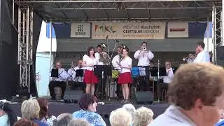 Moravští muzikanti - Dechovka u Hvězdy 2020 Part2
