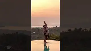 HOW IS HE STANDING ON WATER doing acro? #acroyoga #acro #shorts #yoga