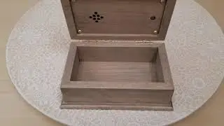 Can't take my eyes off you music box