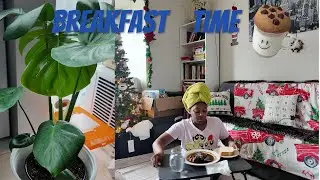Breakfast time