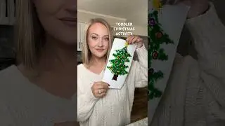 easy + fun activity to do with your littles🌲 #toddleractivity #christmas #toddlers #christmascraft