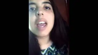 Louise Carey canta