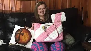 Another 'What's In My Purse' Betsey Johnson Split Decision Tote