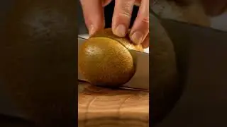 Soothing ASMR Kiwi Cutting - Crisp & Satisfying Fruit Slice Sounds#ASMR #KiwiCutting  #FruitSlicing
