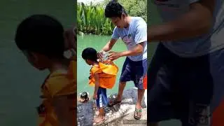 Youngest diver in the Philippines using improvise lifejacket