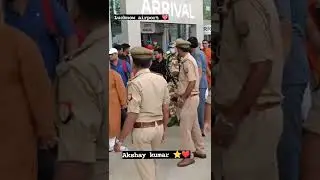 Lucknow me akshay sir ki entry 😘#bollywood #actor #flight #airport #akshaykumar #lucknow