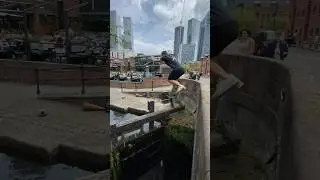 Public Reactions!😂 #parkour #reaction