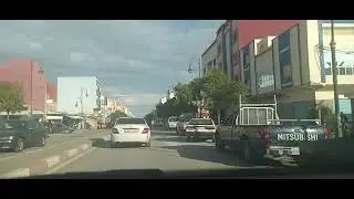 العمل سبحان الله اتاح لنا الفرصة طبعا بزيروووووو درهم