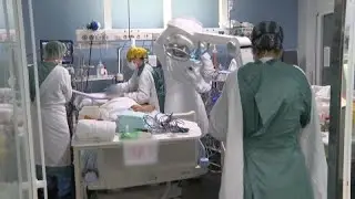 El Hospital del Mar de Barcelona, desbordado por los ingresos de jóvenes y no vacunados