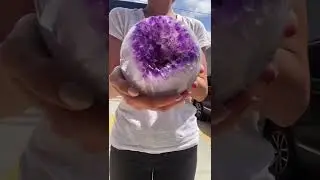 The most beautiful amethyst crystal geode 😍 #crystals #crystalsoftiktok #crystalsdotcom #purple #a