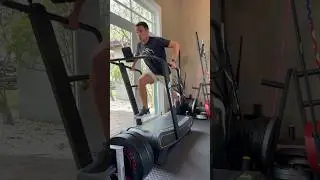 Sprints on the SF-S2 Sprint Treadmill #signaturefitness #run #runner #running #sprint #treadmill