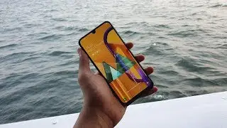 Liputan Unboxing Samsung M30s di Pinggir Laut