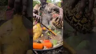 African Tribal Life | Hadzabe People Cooking & Living in the Bush.#shorts #cooking