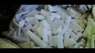 Using dry ice to remove sound deadening