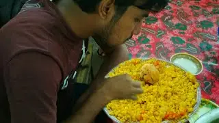 Eating Breakfast at MM HALL DU - Egg Rice Eating With Hands - Roadside Hall/Restaurant Food