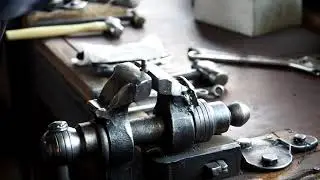 Japanese blacksmith of the pruners TOBISHO 54 [His work for preparing to sharpen scissors]